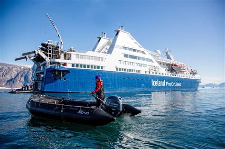 2025 Iceland Cruises