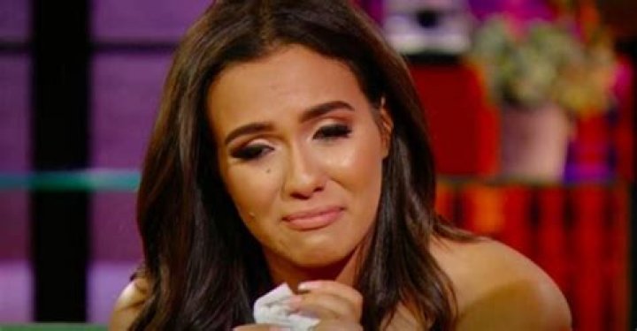 crying briana dejesus screencap