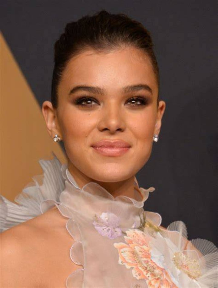 Hailee Steinfeld's pet Martini
